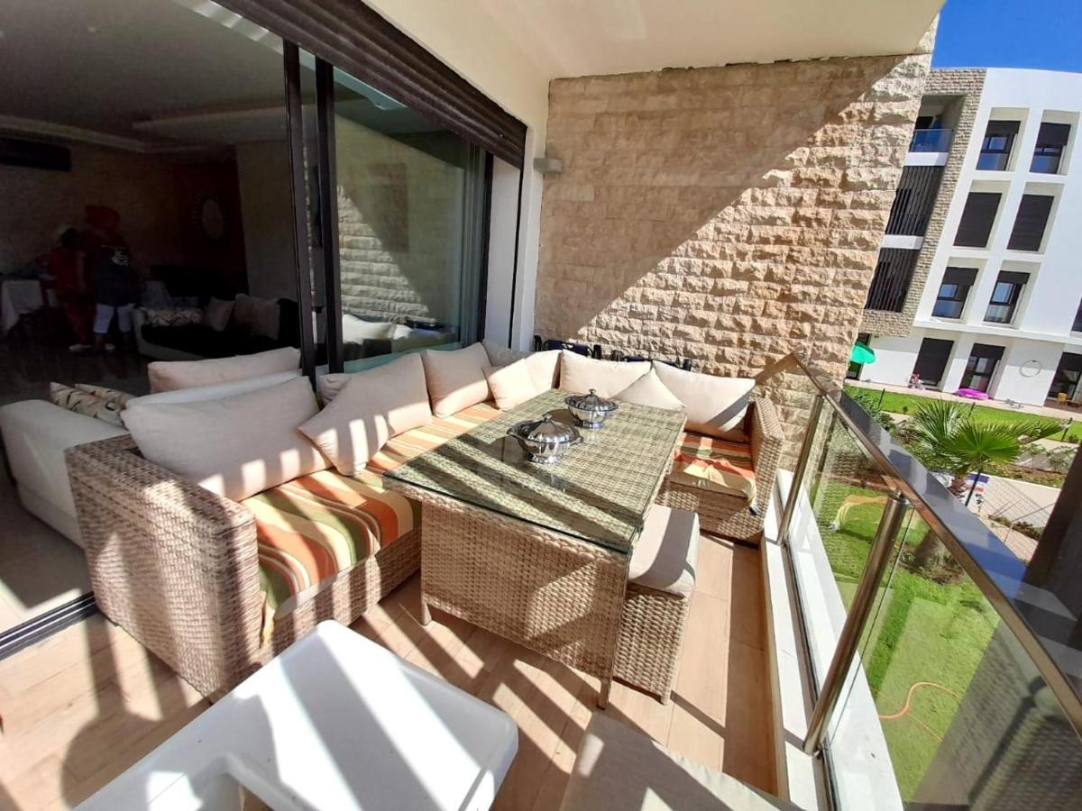 Vus Sur Mer Et Piscine Sale Exterior photo